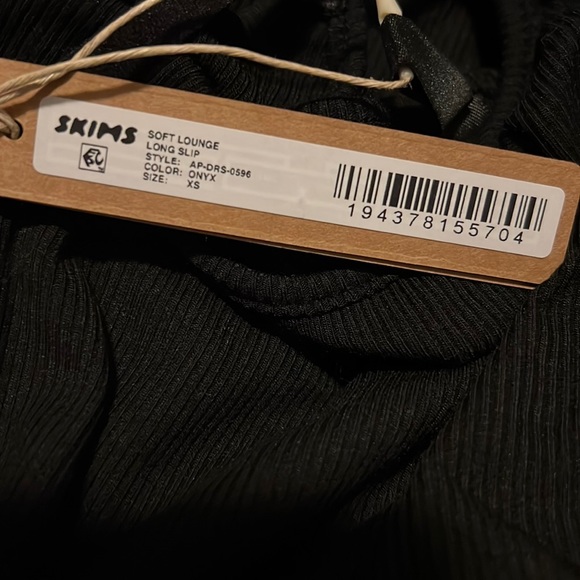 Skims SOFT LOUNGE LONG SLIP DRESS - Picture 3 of 3